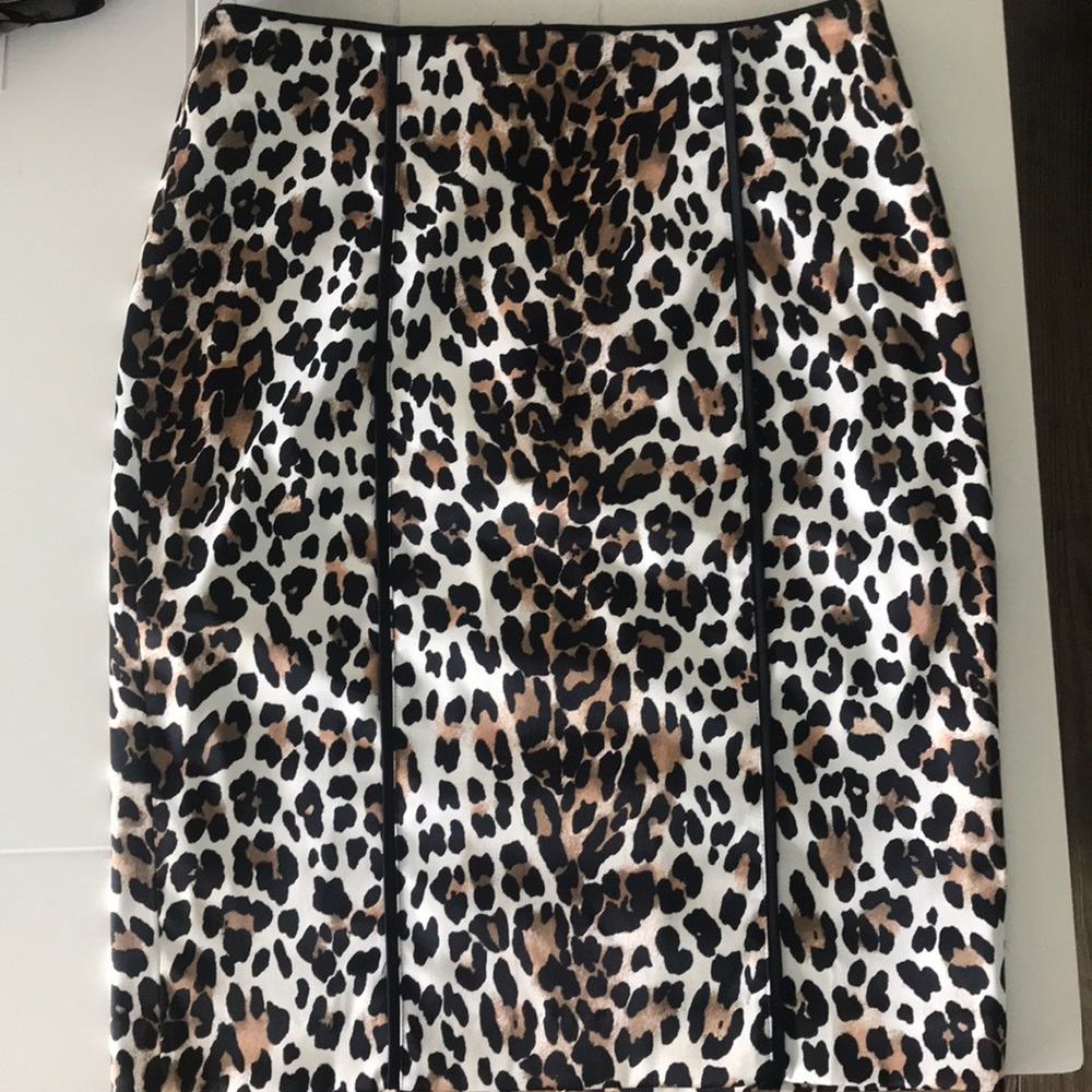 White house black market Leopard print Skirt/satin